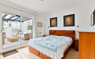 Property slide 18