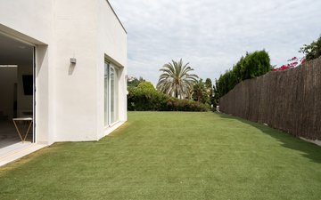Property slide 31
