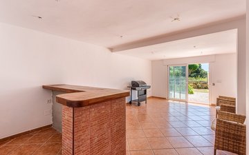 Property slide 27