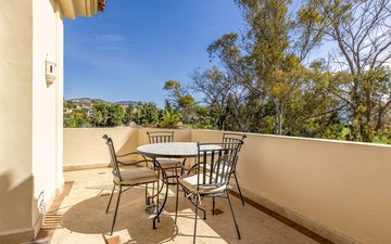 Property slide 46
