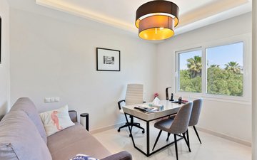 Property slide 15