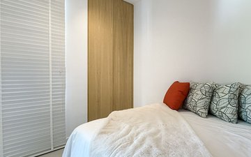 Property slide 17