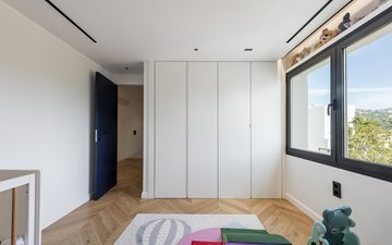Property slide 29