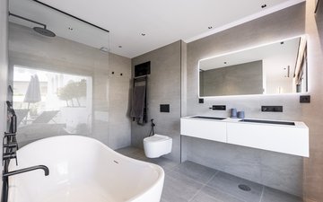 Property slide 20