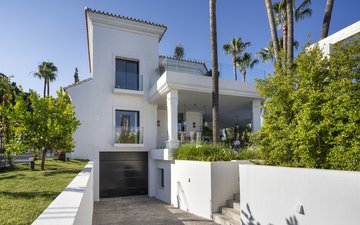 Property slide 14