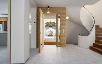 Property slide 17