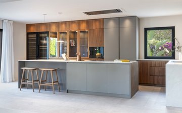 Property slide 19
