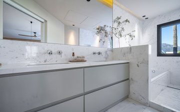 Property slide 41