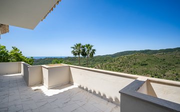 Property slide 20