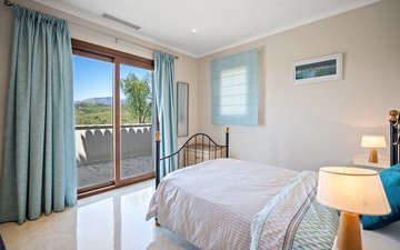 Property slide 25