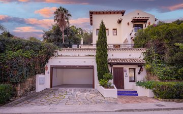 Property slide 33