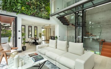 Property slide 17