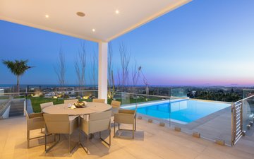 Property slide 19