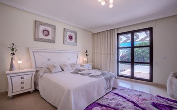 Property slide 18