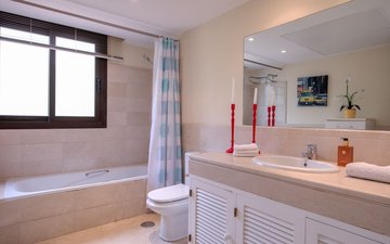 Property slide 24