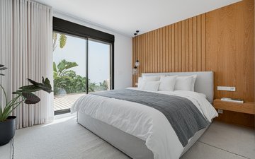 Property slide 25