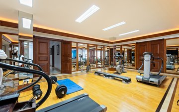Property slide 25