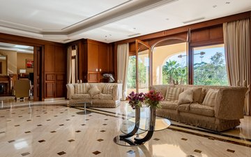 Property slide 17