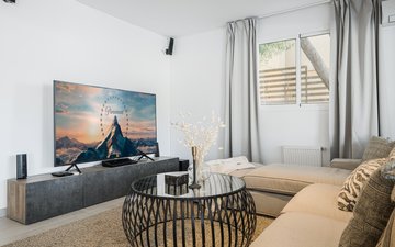Property slide 18