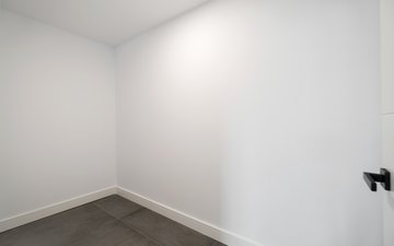 Property slide 48
