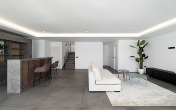 Property slide 50