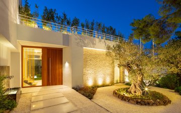 Property slide 34