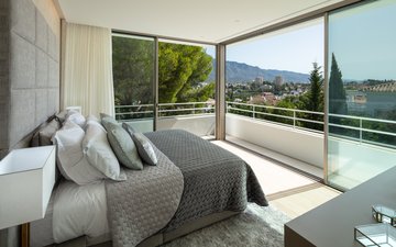 Property slide 15