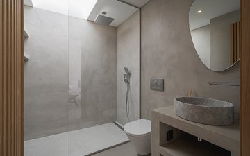 Property slide 21
