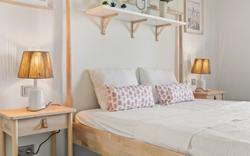 Property slide 19