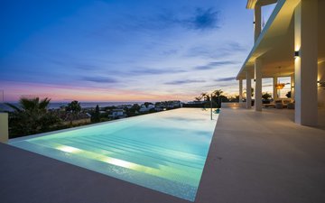 Property slide 8
