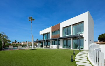 Property slide 22