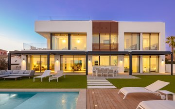 Property slide 25
