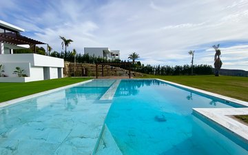 Property slide 16