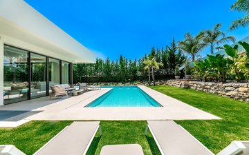 Property slide 19