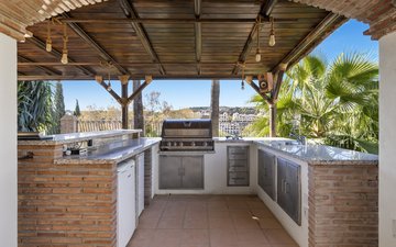 Property slide 18