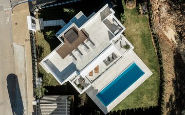 Property slide 36