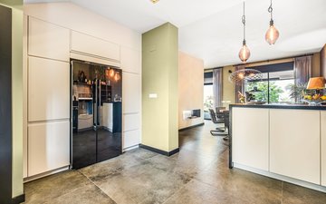 Property slide 14