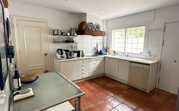 Property slide 14