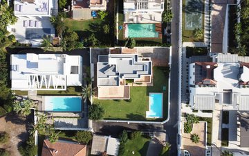 Property slide 31