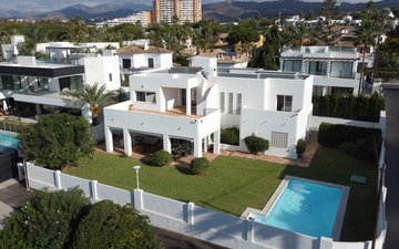Property slide 30