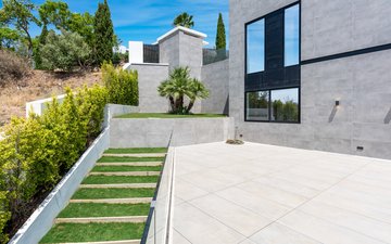 Property slide 23