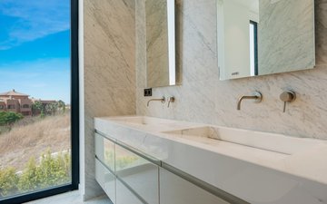 Property slide 14