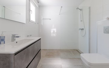 Property slide 25