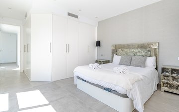 Property slide 14