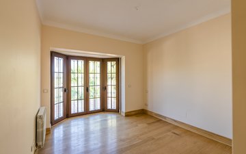 Property slide 14