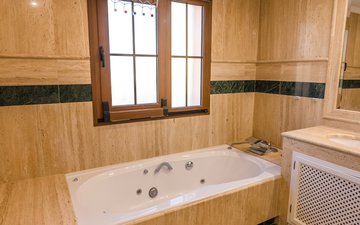 Property slide 24