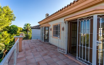 Property slide 28