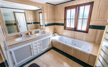 Property slide 24
