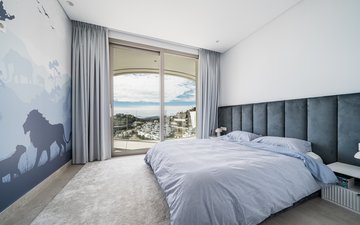 Property slide 16