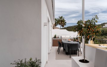 Property slide 19